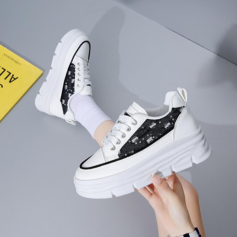 Повседневная обувь для ходьбы для женщин. Удобные кроссовки из искусственной кожи со шнуровкой на толстой платформе. Нескользящие теннисные кроссовки. Женские дышащие кроссовки для бега.