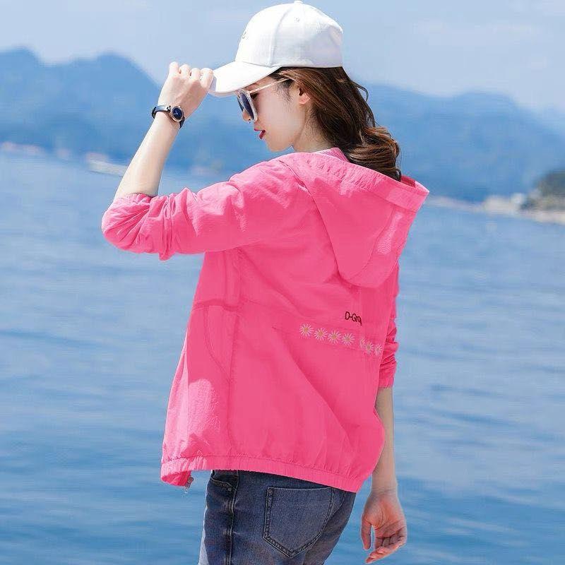 Ветровка в корейском стиле, женские весенние куртки, летняя тонкая солнцезащитная одежда, белое пальто с капюшоном, тонкая куртка на молнии