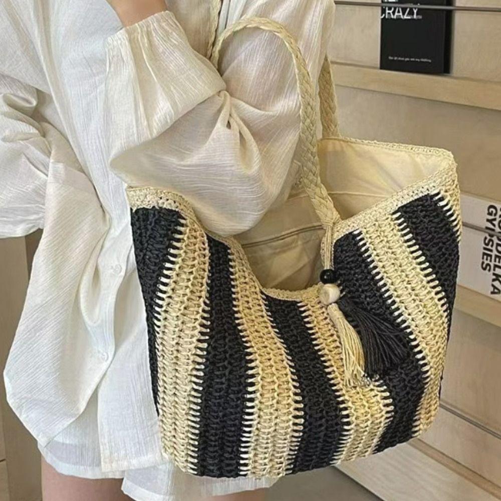 Leisure Striped Shoulder Bag Summer Women's Handbags New Straw Crochet Bag  Ladies/Girls