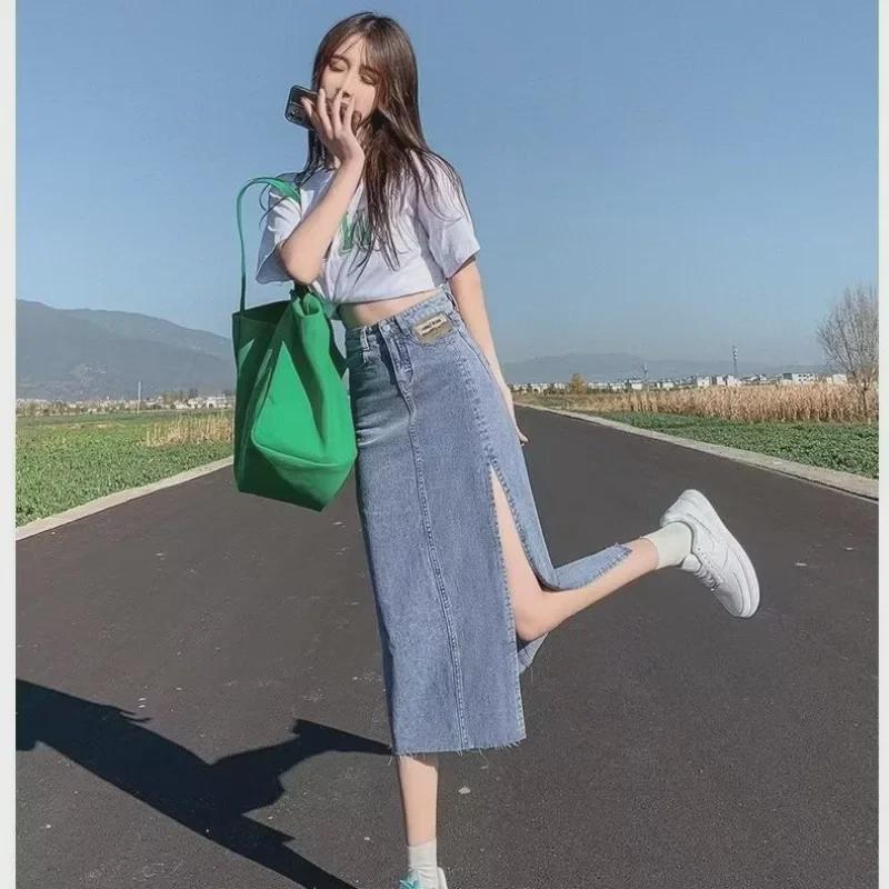 Женская летняя джинсовая юбка А-силуэта с разрезом, с высокой посадкой, 2023 - Приталенная, для миниатюрных, средней длины
