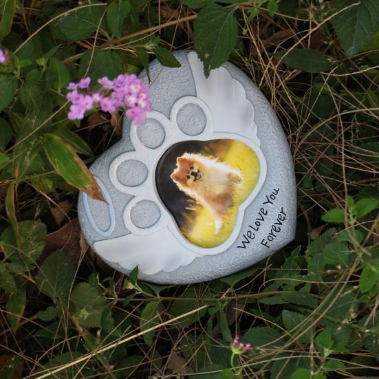 Pet Photo Frame Tombstone Weatherproof Long-Lasting Personalized Pet Memorial Stone Resin Dog Memorial Gift