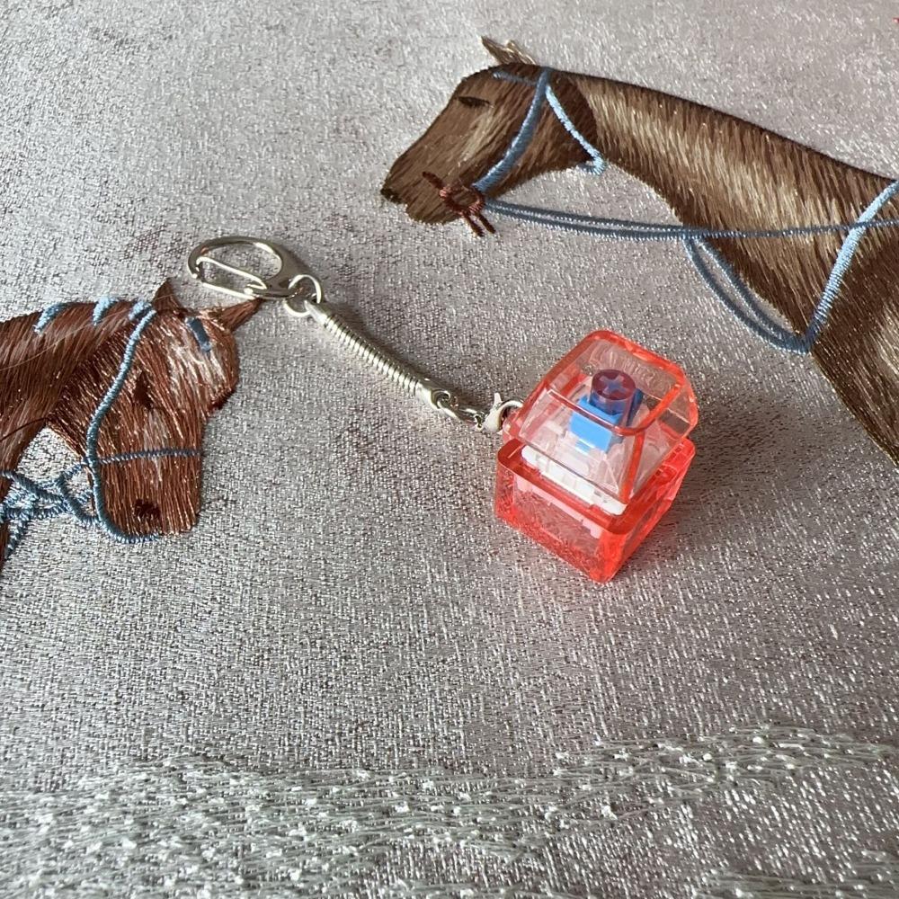 Новый DIY Брелок-клавиатура Fidget с подсветкой Клавиши Кнопка Колпачки для пальцевой клавиатуры Колпачки для клавиш Игрушка для снятия стресса Сжималка Игрушка-щелкалка