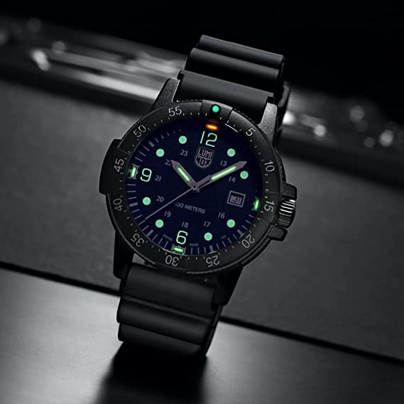 Часы Luminox LUMINOX Sea Bass Carbonox с зеленым логотипом, темно-синие, модель 44 мм, сделано в Швейцарии, X2.2003 [продукт]