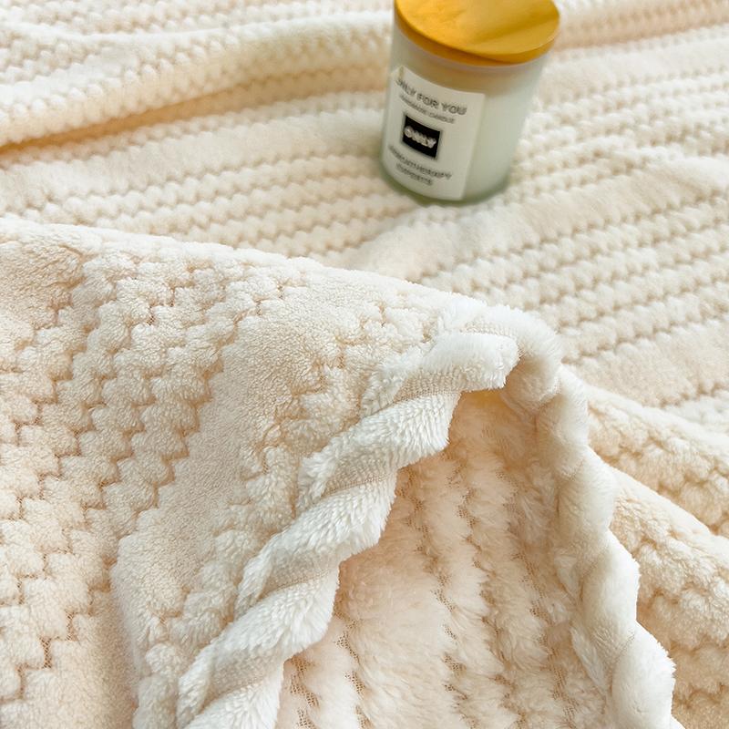 Category A Thicken Jacquard Velvet  Warm  Autumn Winter Blankets Soft Skin-friendly Warmth Sofa Blanket Warmth Comfortable Duvet