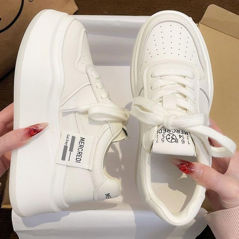 Женские кроссовки Модные кроссовки на платформе Вулканизированные туфли для женщин Дизайнерские кроссовки для девочек Уличные сетчатые кроссовки для бега Повседневные кроссовки для женщин класса люкс