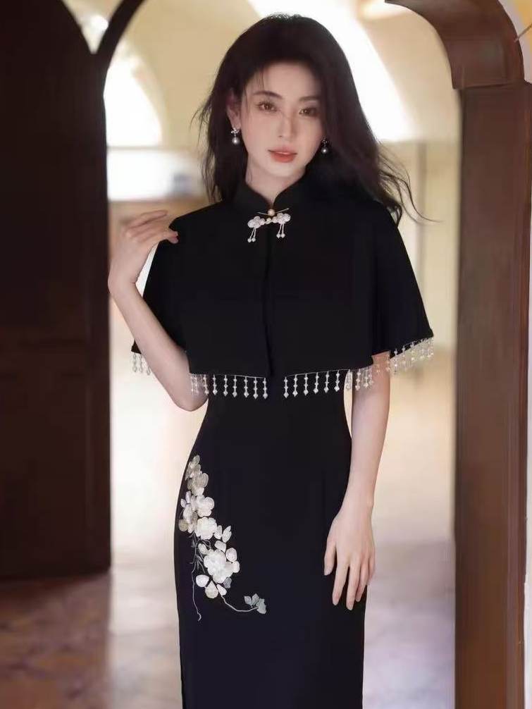 Black cheongsam new Chinese shawl with banquet women's pearl tassel Republic of China temperament small dress coat cape
