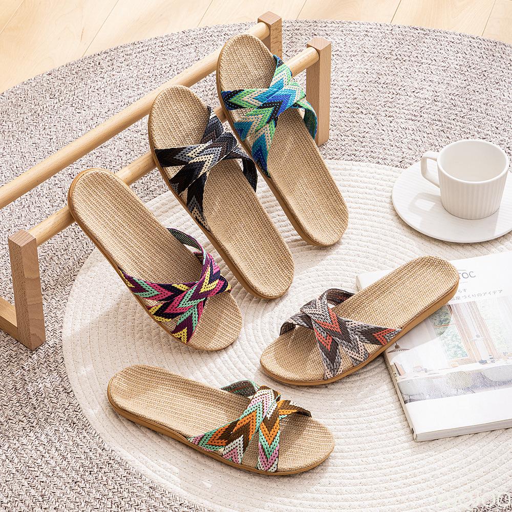 Fashion New Women's Home Indoor Slippers Women Lightweight Linen Shoes Couple Anti Slip Thick Bottom Slippers Comfortable Couple Sandals