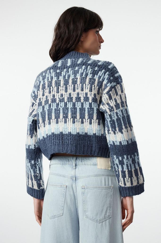 Женский свитер в элегантном стиле, зеленый мягкий текстурированный толстый укороченный трикотаж с воротником-стойкой