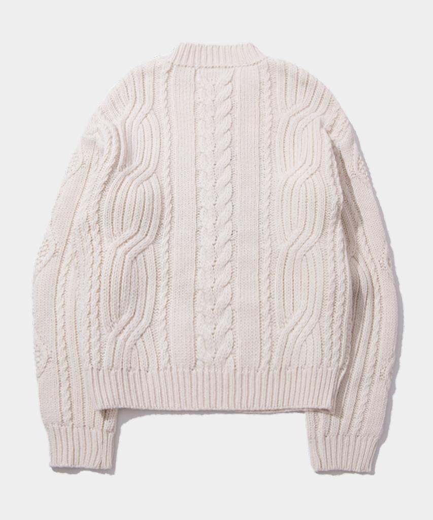 PLACE STUDIO Cable Knit Big Plc Logo Semi-Crop Round Neck Sweater [Gray]
