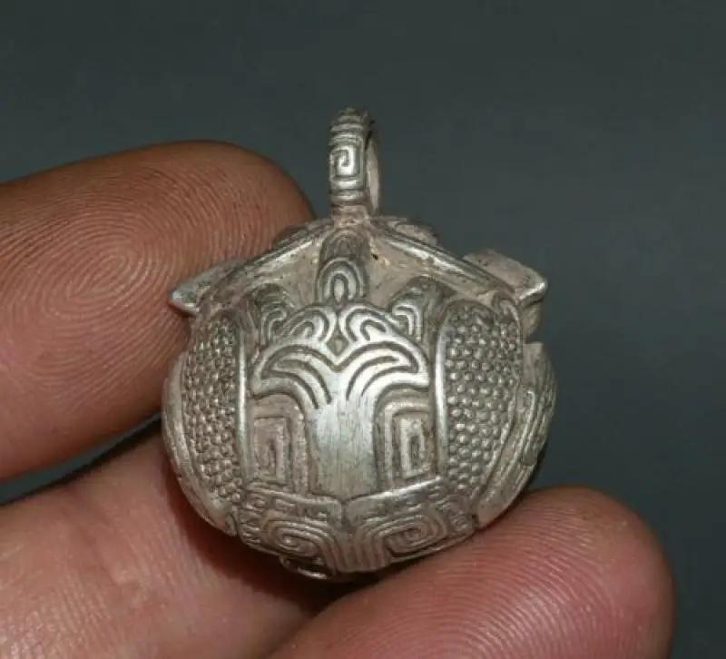 3Cm Rare Chinese Miao Silver Feng Shui Foo Dog Lion Beast Head Bell Pendant