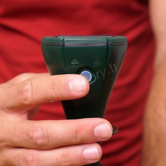 Солнечный Водонепроницаемый Отпугиватель Кротов с Вибрациями и Переменными Частотами для Сада