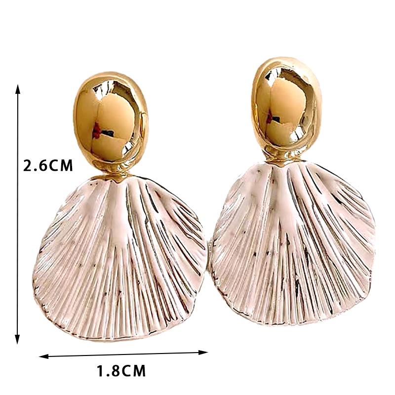 Новые винтажные металлические серьги-гвоздики в виде ракушек для женщин, модные серьги-гвоздики в стиле панк с геометрией, ювелирные изделия