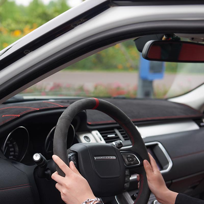 Коврик-тент на приборную панель для Toyota Corolla 2007-2013 - Защита от солнца, антиблик.