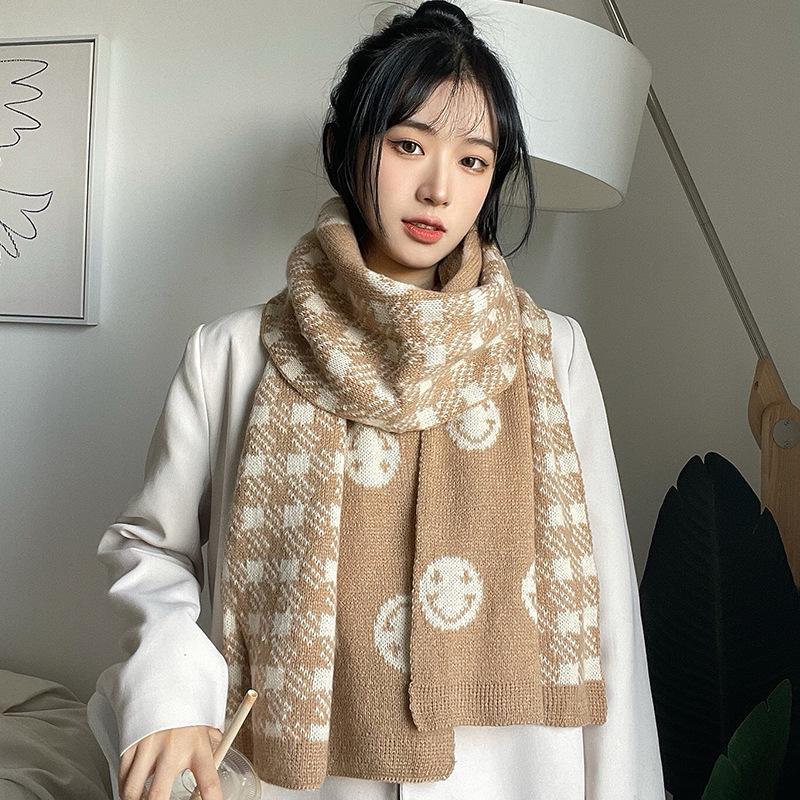 Smiley plaid scarf women's autumn and winter Korean version versatile cute soft girl winter knitted wool warm scarf
