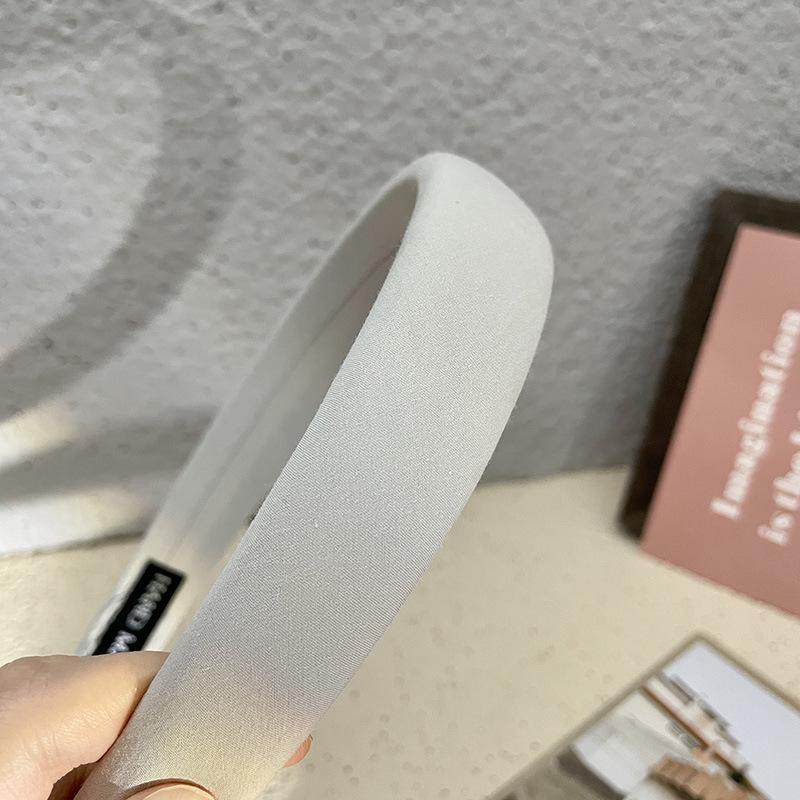 French Elegance Black Series Pearl Headband with Teeth - Autumn/Winter Collection