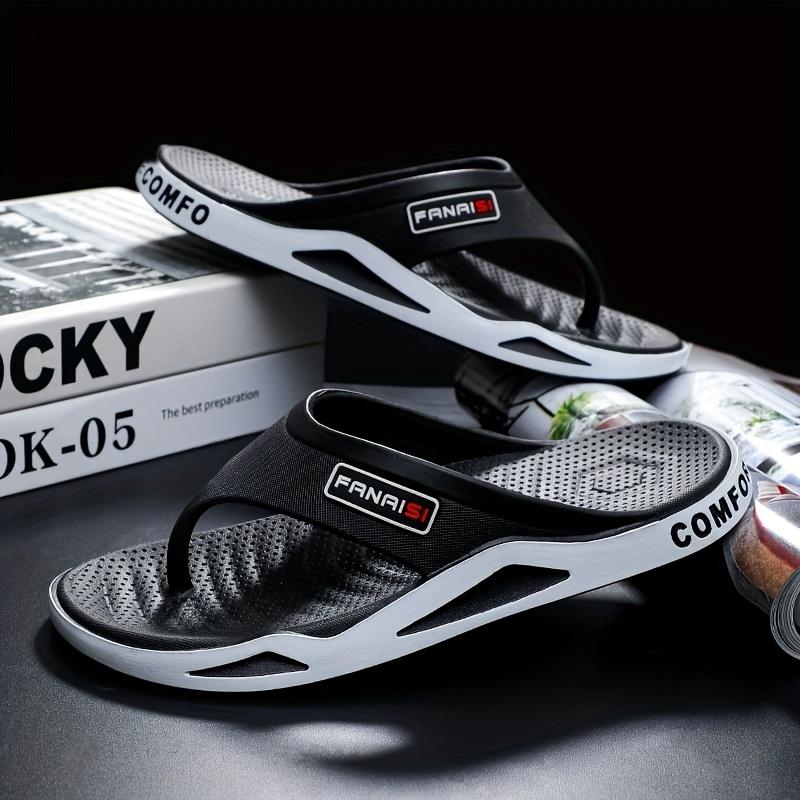 Men's Flip-Flops Summer Beach Sandals Non-Slip Soft Thick Sole Casual Thong Sandals