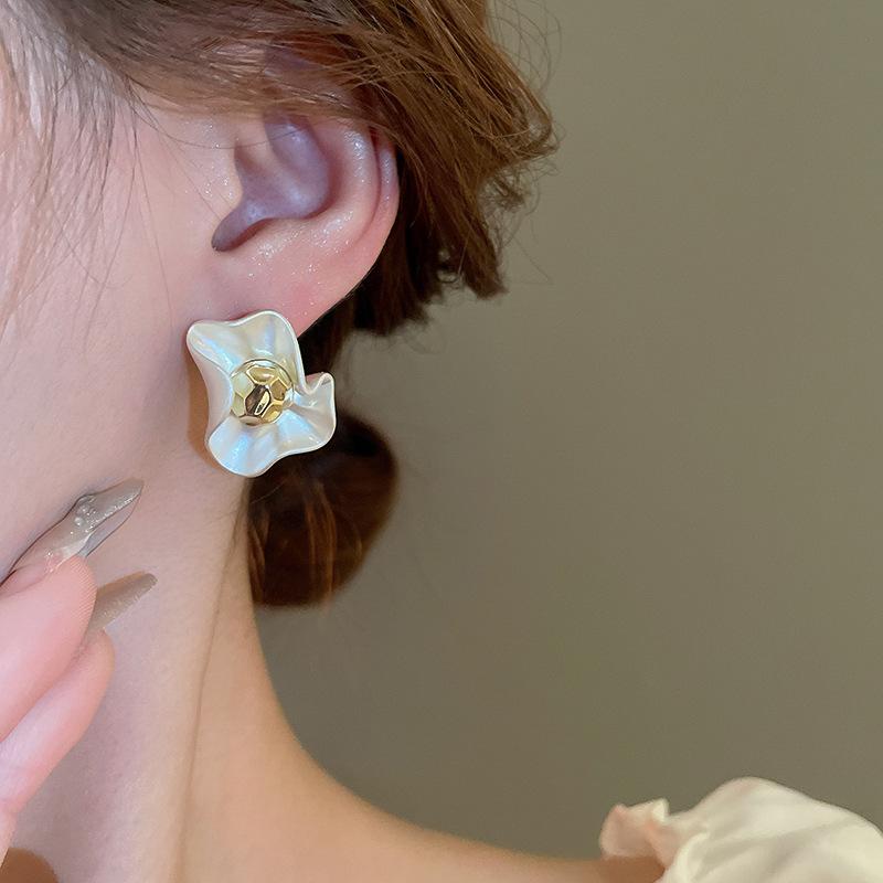 Серьги-цветы в форме холодного ветра, легкие, роскошные, модные, белые, простые, высококачественные серьги