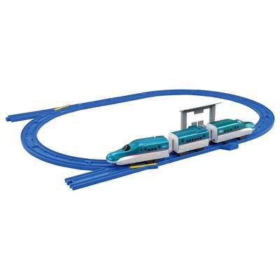 TAKARA TOMY "PLARAIL PLARAIL Entry Set E5 Series Shinkansen Hayabusa" Игрушечный поезд для детей от 3 лет и старше. Стандарты безопасности игрушек прошли сертификацию ST Mark.