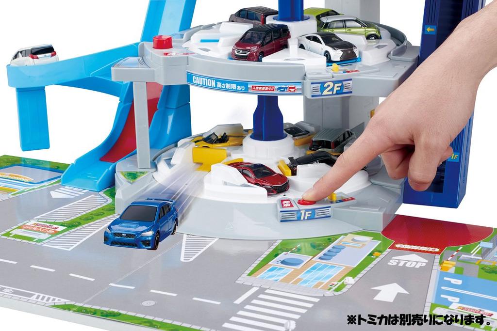 Tomica Guru Guru DX Tomica Parking Unisex Shoot!!