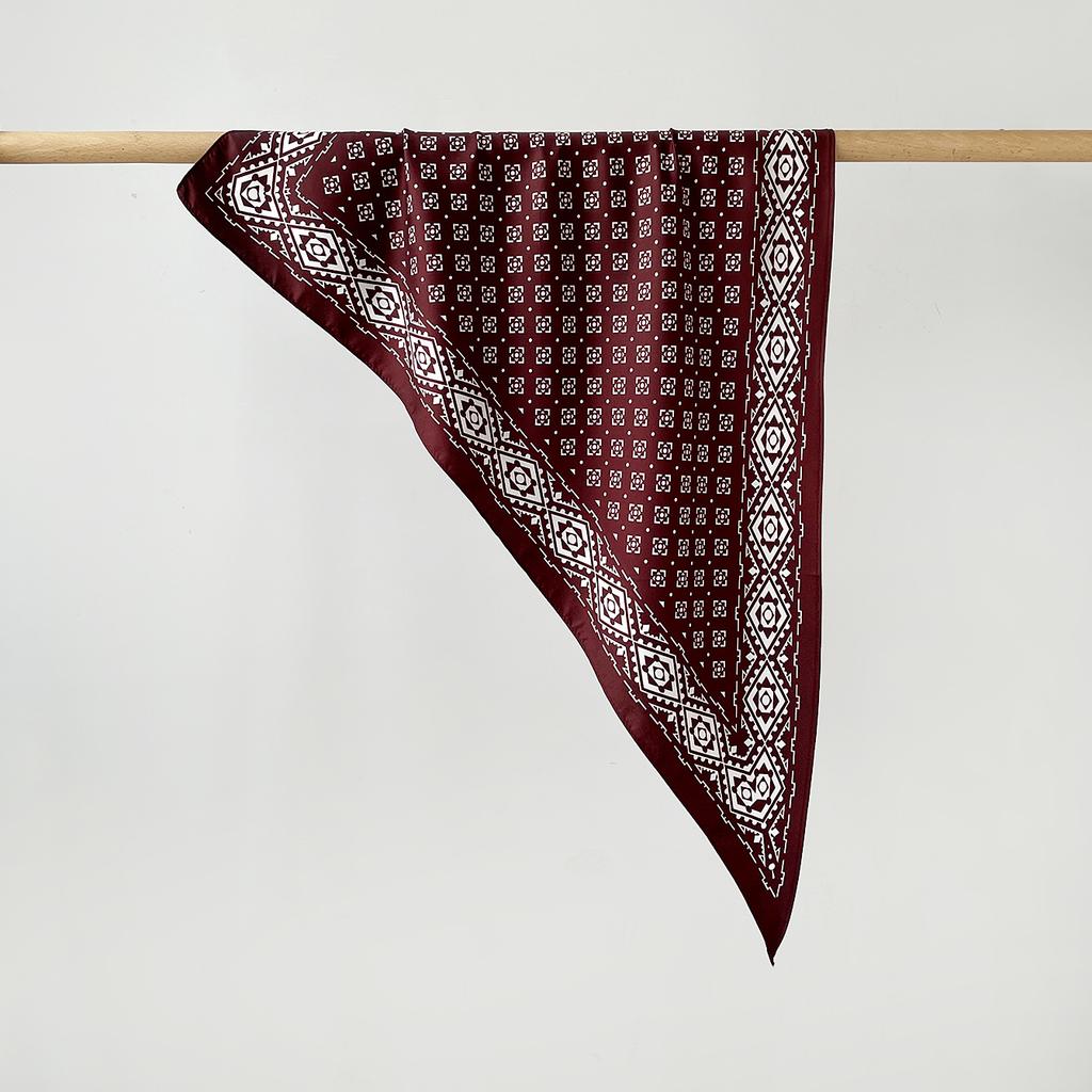 Twill Light Luxury High Sense Simulation Silk Headscarf Waist Triangle Scarf Silk Scarf Multi-Function