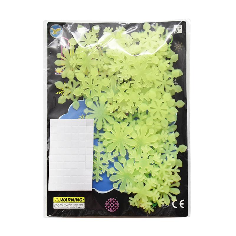 50Pcs Luminous Snowflake Wall Stickers Glow In The Dark Decal for Kids Baby Rooms Bedroom Christmas Home Decoration Navidad 2024