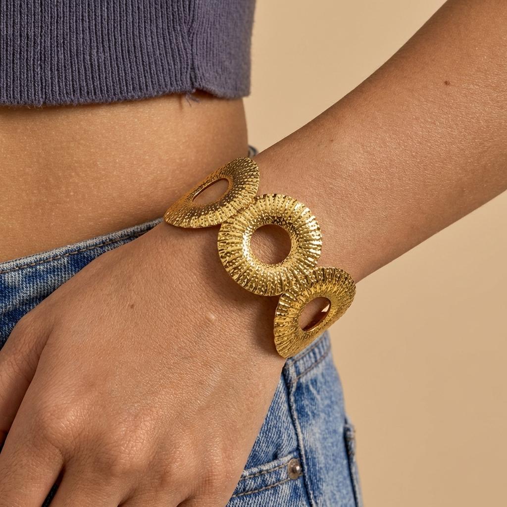 Ocean Style Starfish Stainless Steel Cuff Bracelet for Women Bohemian Geometry Gold Color Bangle Summer Party Jewelry Gift