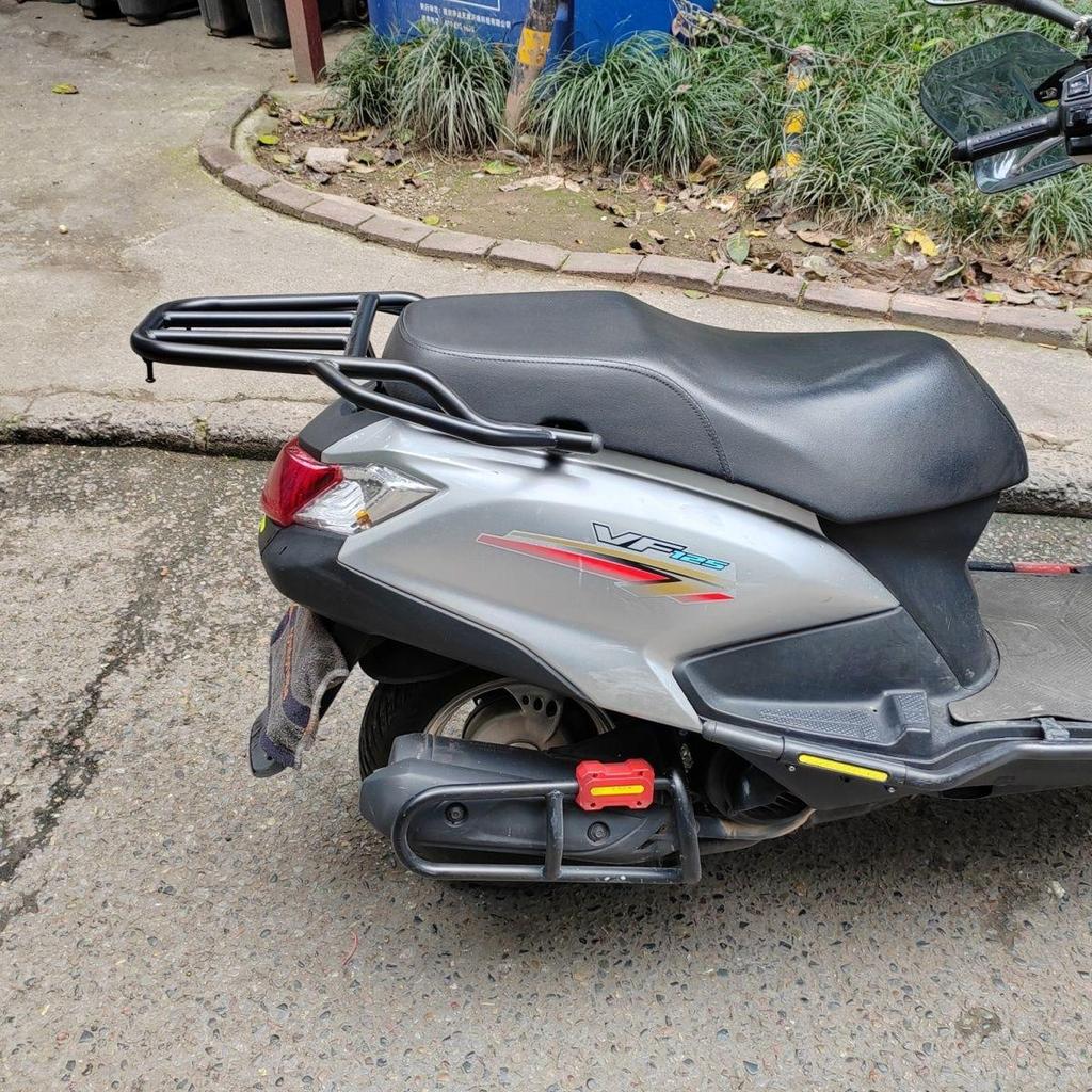 Универсальный задний багажник для мотоцикла Haojue VF125 - Улучшенный дизайн