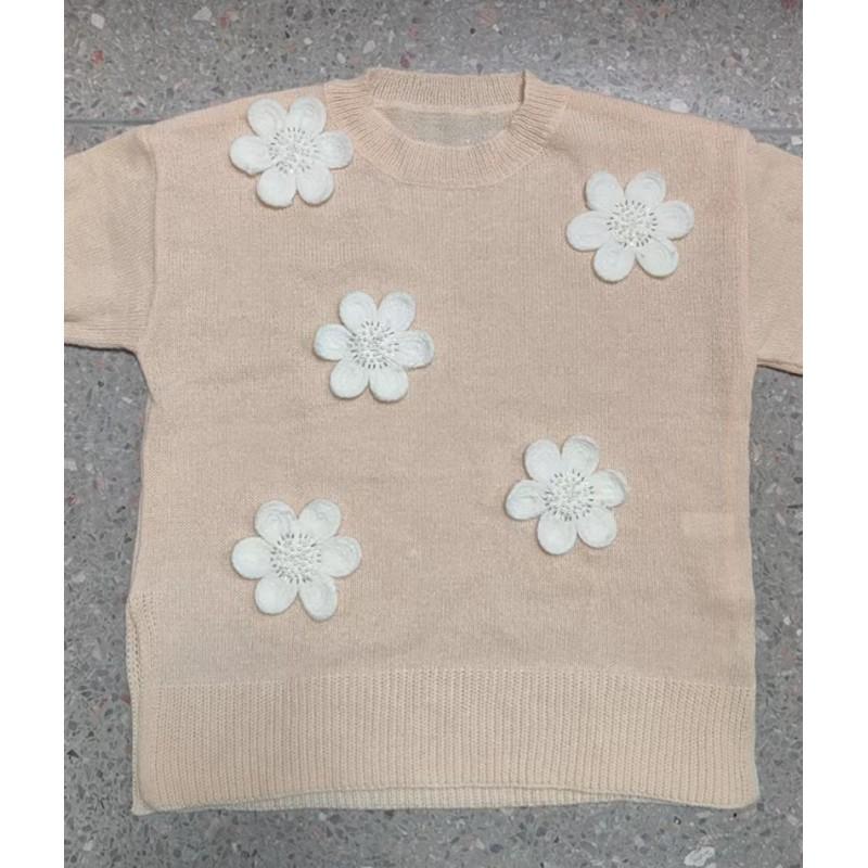 Womens Oversized Knit Sweater With Embroidered Floral Appliqu Beaded Detail V-Neck Long Sleeve Loose Fit Winter Top