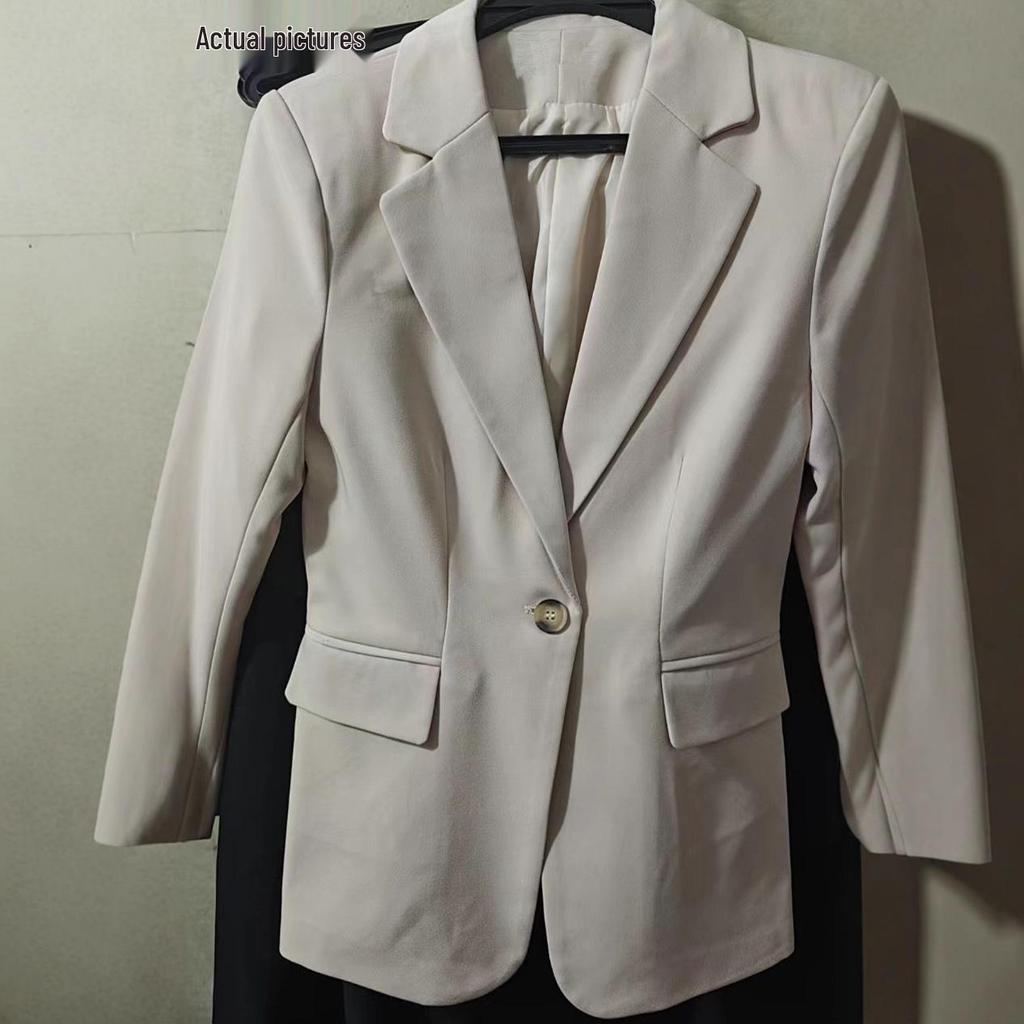 2025 Весна/Осень Женский Приталенный Профессиональный Повседневный Пиджак: Модный, Универсальный, Элегантный.
