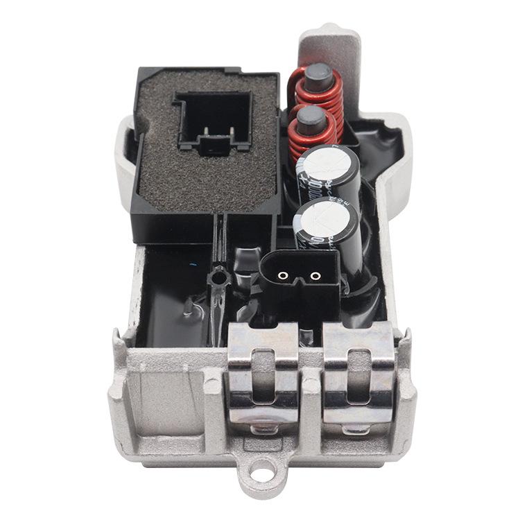 Регулятор вентилятора отопителя Mercedes-Benz C-Class & E-Class (W203 W211 W220) - 2308216351