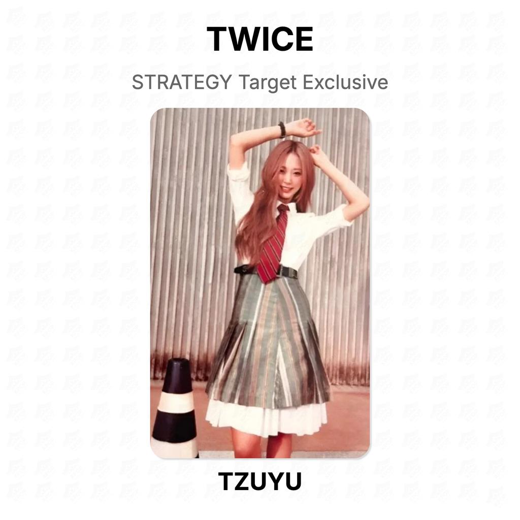 Twice STRATEGY Эксклюзивная официальная фотокарточка Target