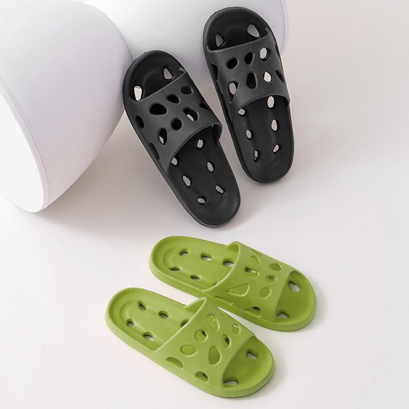 Тапочки для женщин и мужчин, нескользящие нескользящие тапочки на мягкой подошве для ванной комнаты, полые туфли для душа, банные тапочки, домашние сандалии, летние пляжные шлепанцы, тапочки для пар