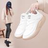 Женские спортивные туфли из мягкой кожи 2025 весенний взрыв универсальные кожаные повседневные туфли на толстой подошве нескользящие для бега путешествий белые туфли