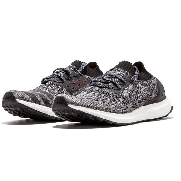 UltraBoost Uncaged Adidas Core Black BB3900