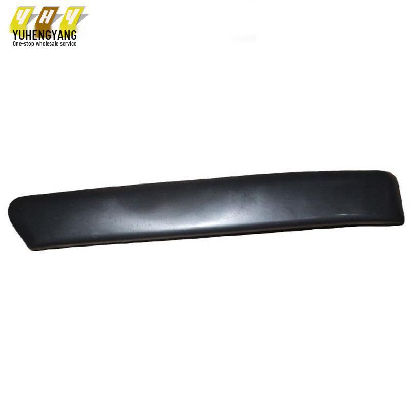 Ford Focus Fog Light Trim Strip L/Straight 5M5117E909BC