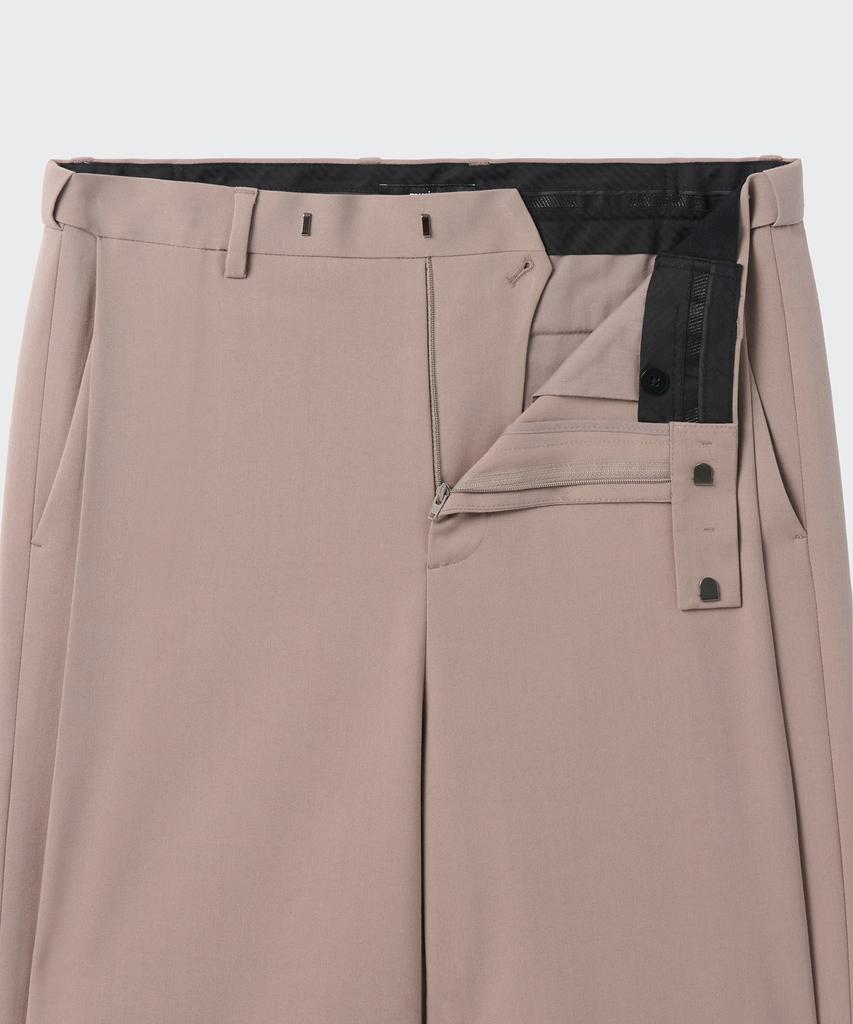 MUSINSA STANDARD Deep Tuck Overlap Wide Hidden Elastic Waist Slacks [Grayish Beige]