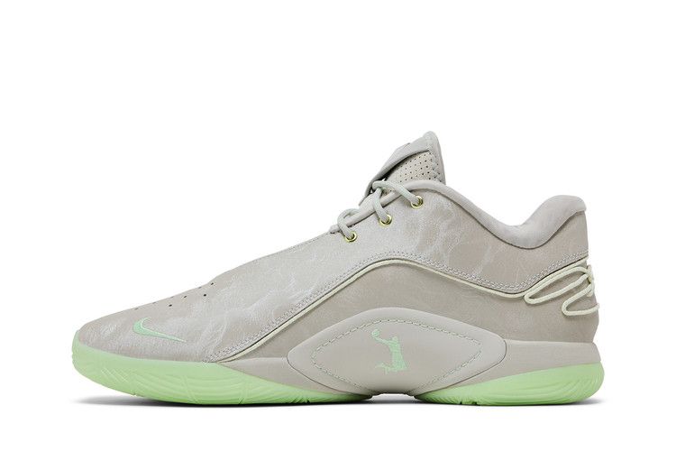 Men's Sneakers Nike LeBron 22 Dunkman (Translucent Outsole) Light Bone/Vapor Green/Soft Pearl