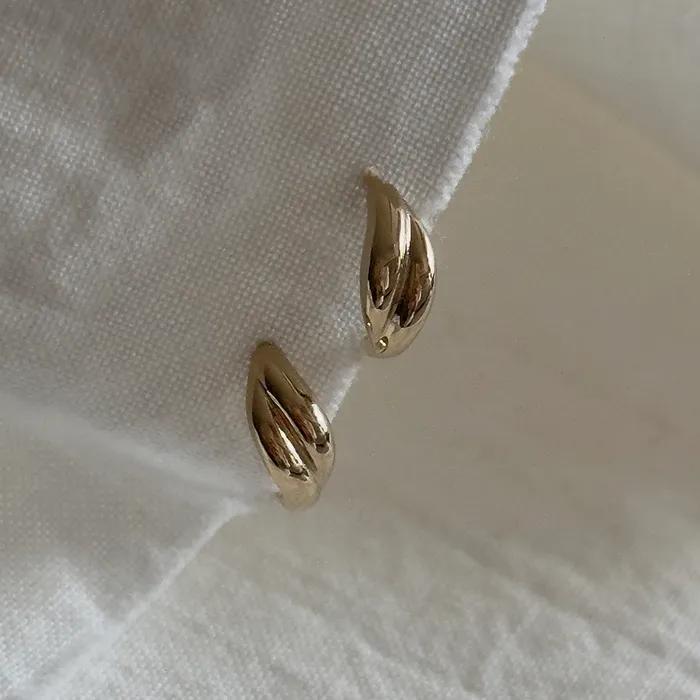 14k Liv earrings