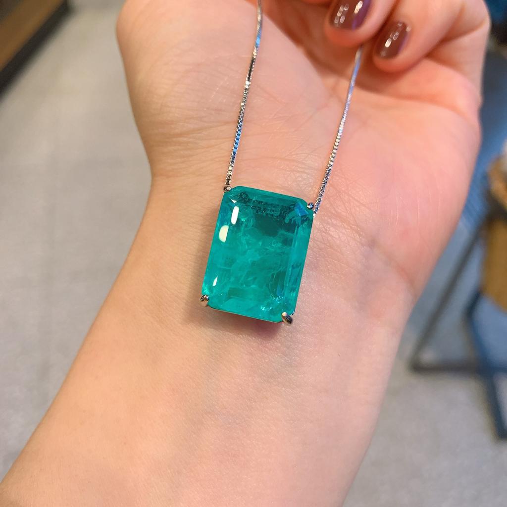 Трансграничная прямая трансляция в TikTok Изумрудно-циркониевое колье Серьги Палаиба Зеленый Свет Прямоугольный кулон