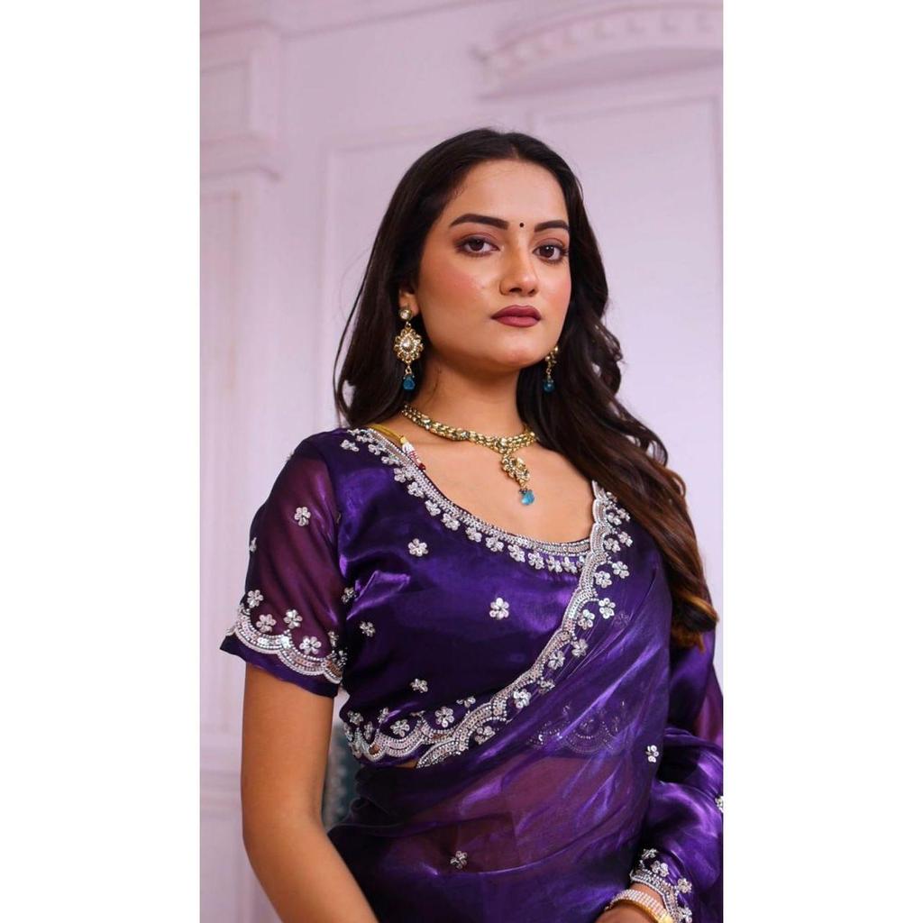 Последнее новое свадебное сари Тяжелая вышивка Настоящий Wal и Moti с пайетками*