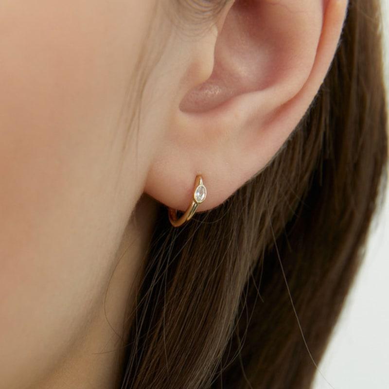 LUNNE 14k Oval Stone Point One-Touch Ring Earrings (14k Gold) #LFE26