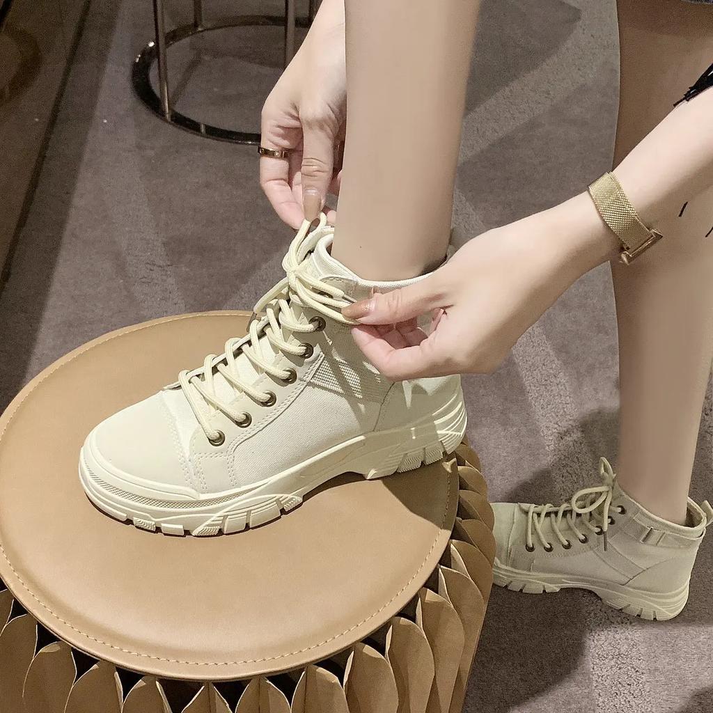 Mountaineering Shoes for Women 2024 New High Top Canvas Shoes British Style Breathable Desert Short Boots Lacing Tool Boots