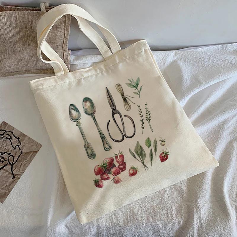 2022 Лето Новая женская дизайнерская сумка с мультяшным принтом Женская белая простая сумка через плечо Большой емкости Повседневная сумка Холст H