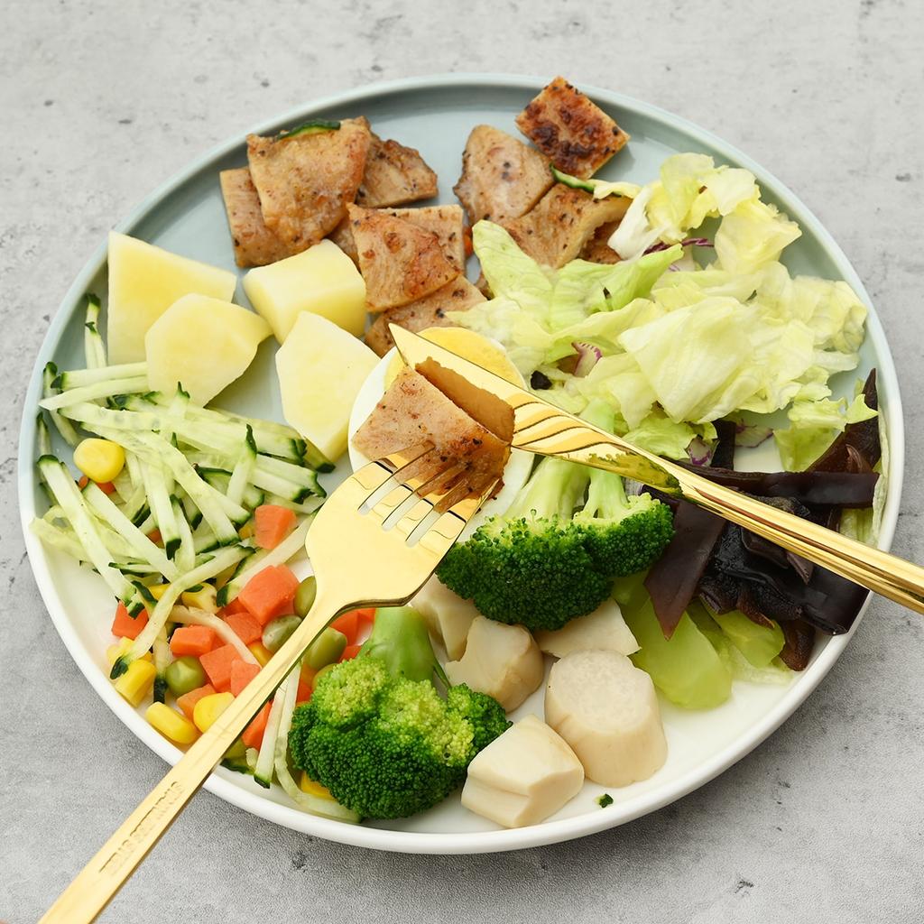 24pcs Black Gold Cutlery Set Mirror Stainless Steel Dinnerware Set Knife Fork Spoon Tableware Flatware Set Dishwasher Safe Kitchen Wedding Accessories