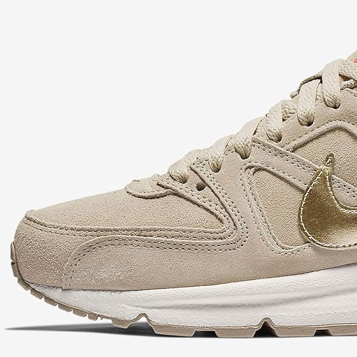 Nike Женские/Унисекс Ретро Кроссовки W Air Max Command Premium Шнуровка Золотой 23.0 см