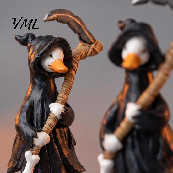 Funny Holiday Crafts Halloween Figurines Table Decor, Cute Ghost Duck Ornament, Resin Statue Festive Window Displays Figurine for Centerpiece