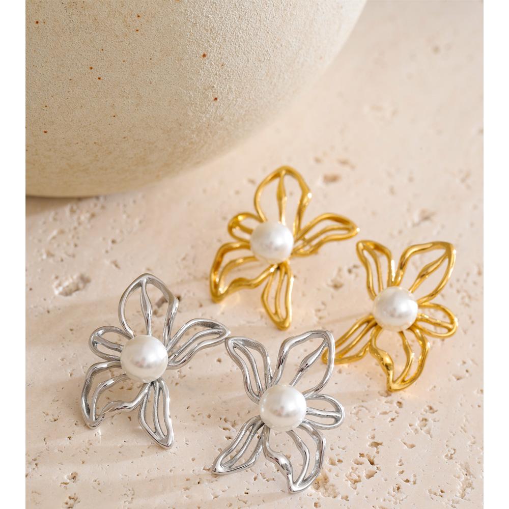 Eetit 2025 Stainless Steel Pearls Hollow Flower Stud Earrings Gift Gold & Platinum PVD Plated Modern Daily Jewelry Anti Allergic