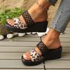 Большие размеры 2025 года, летние новые тапочки, одно слово с сандалиями, полые, с леопардовым принтом, пляжные тапочки для женщин