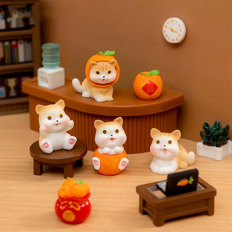 Mini Cute Orange Cat Micro Landscape Ornament For Car Dashboard Home Room Desktop Decoration Gift