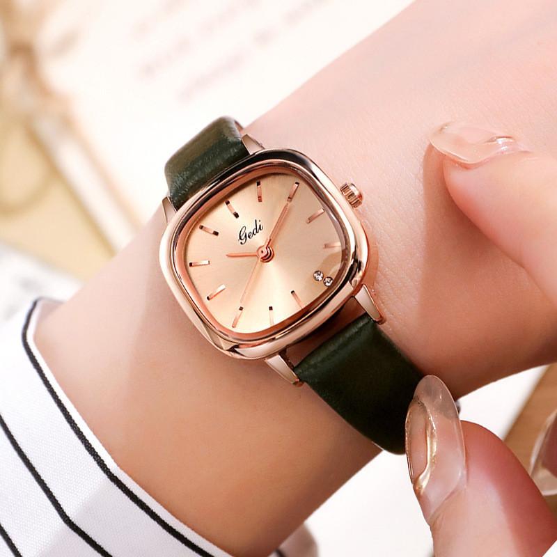 Minimalist Womens Watch With Leather Strap For Casual Office Wear